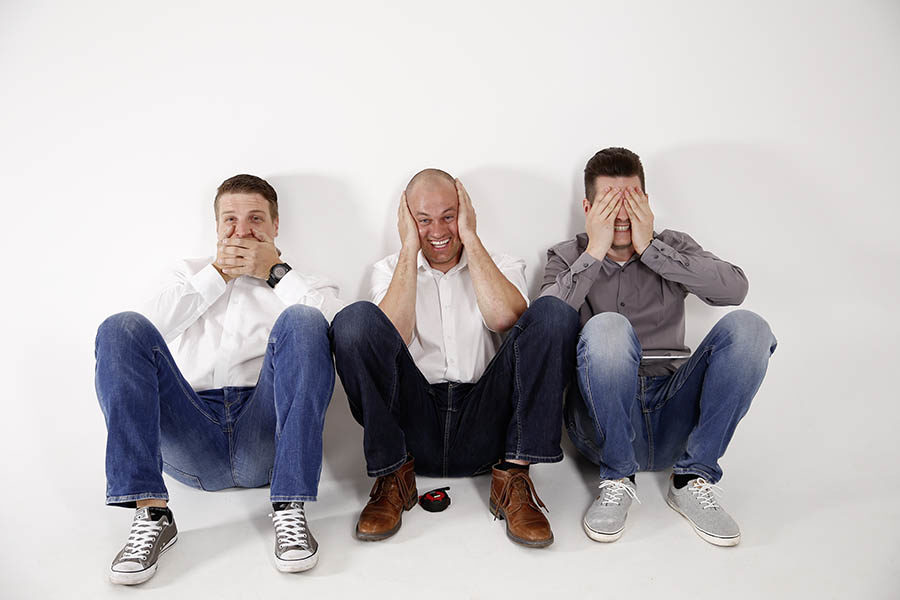 Hier sieht man das Führungsteam von FLOORWORK Industrieböden beim Fotoshooting